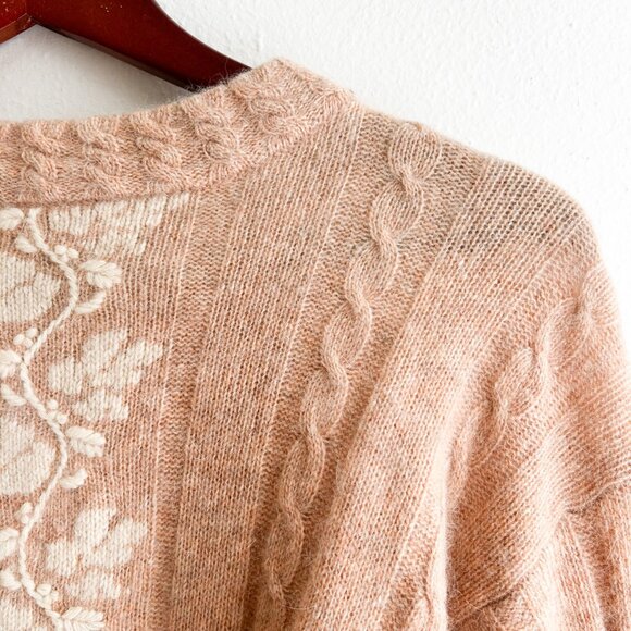 Vintage Liz Claiborne Collection Angora Wool Sweater Soft Blush Floral - Picture 6 of 9